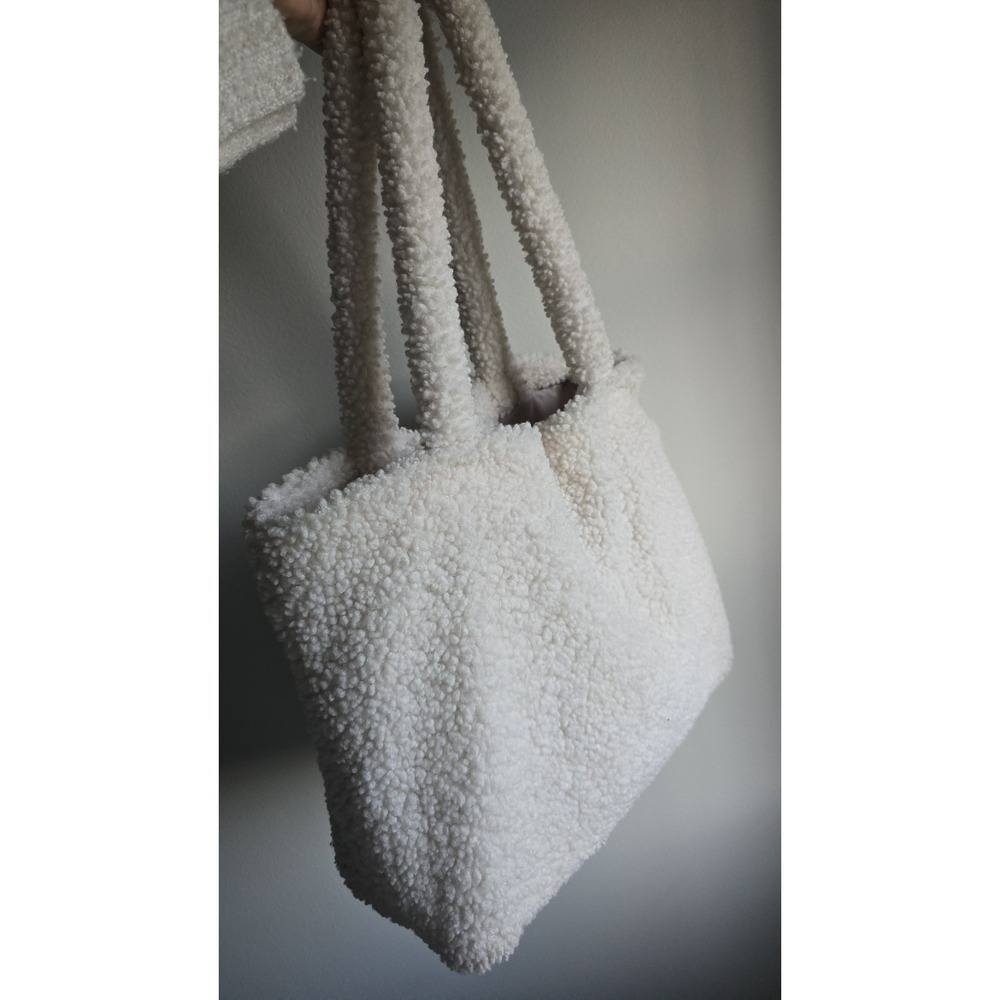 H&M Cream-Colored Sherpa Teddy Plush Tote Fur Bag Shoulder Bag